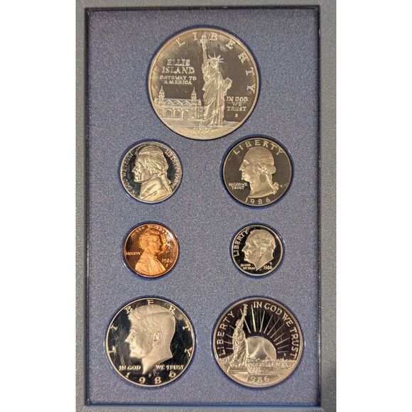 1986 U.S. Mint Prestige Set –Statue of Liberty Centennial – Silver & Half Dollar - Picture 3 of 5